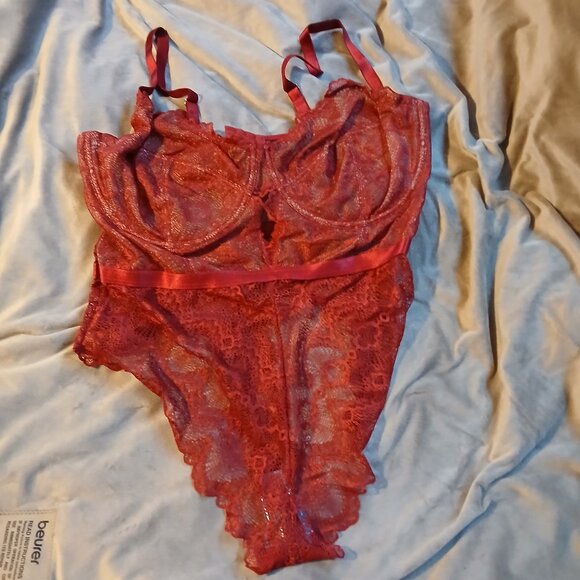 Asos Design Curve Rosie Lace Underwire Bodysuit Red Sz 18 - Picture 1 of 9